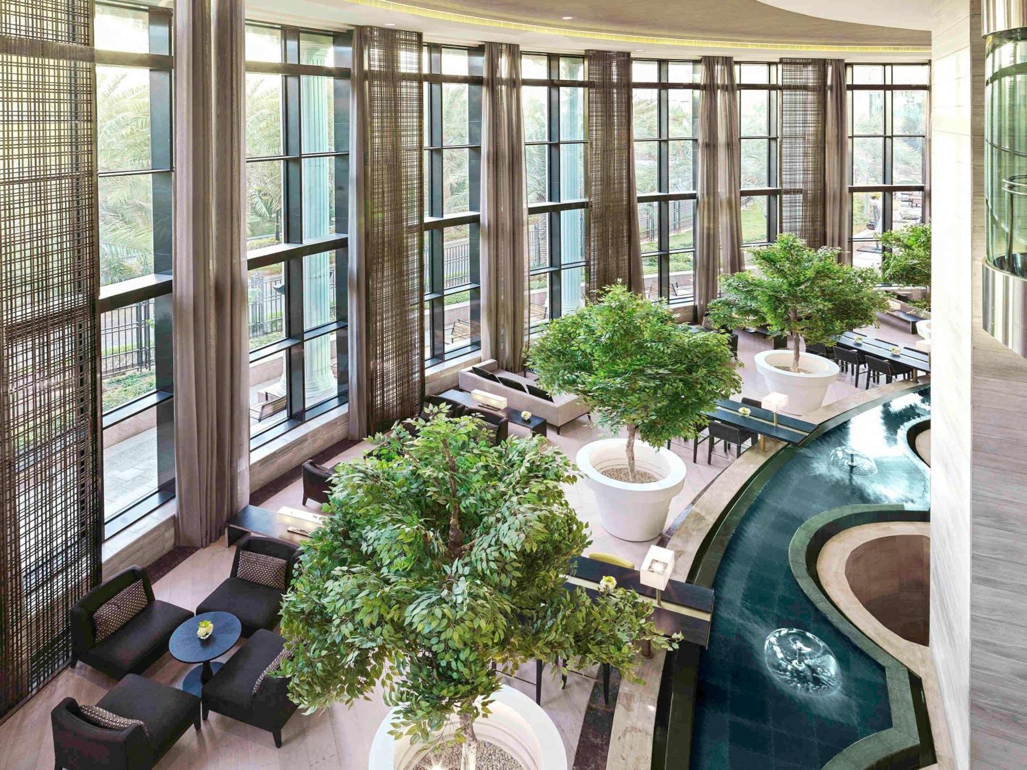 Fairmont Ер-Ріяд Екстер'єр фото The interior of the hotel