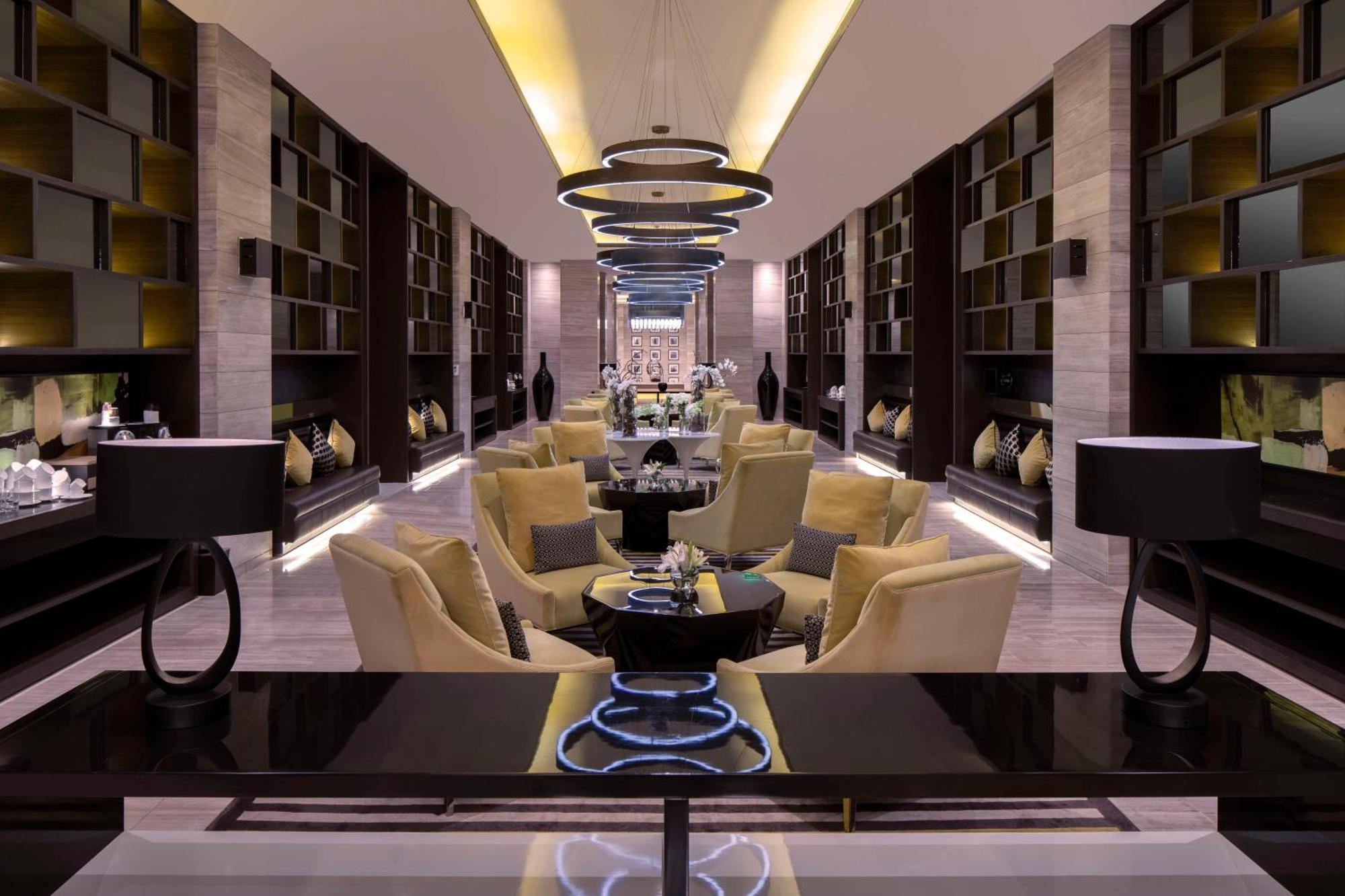 Fairmont Ер-Ріяд Екстер'єр фото The lobby of the hotel